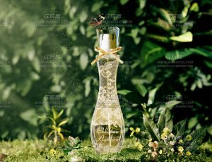 草地上的香水Blend项目源文件