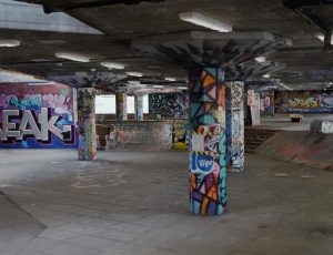 扫描地下涂鸦楼区Blend工程源文件