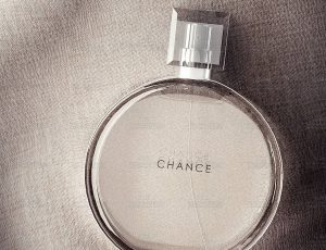 高级香氛香水场景C4D工程源文件