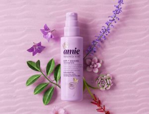 化妆品植物场景C4D工程源文件